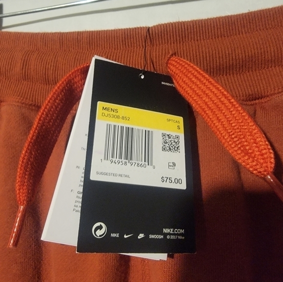 Nike Sportswear French Terry Peace Shorts Black DJ5308-852 Mens Size Small - Picture 3 of 6